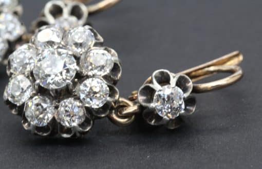 Diamond cluster pendant with sparkling gemstones for fine jewelry.