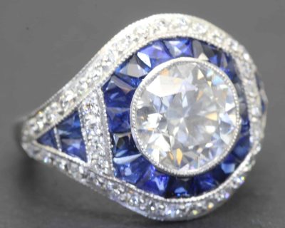 Sapphire and diamond ring