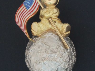 Exceptionally Rare Wolfers “Man on the Moon” Brooch