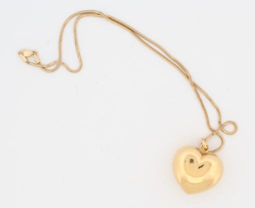 A timeless gold heart pendant, celebrating the enduring symbolism of love and affection. The heart has long been one of jewellery’s most cherished motifs, making this an elegant and meaningful piece to wear or give as a treasured gift.
