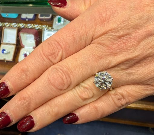 Five carat diamond