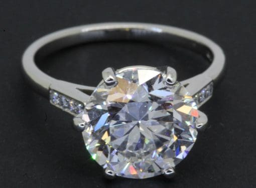 Five carat diamond