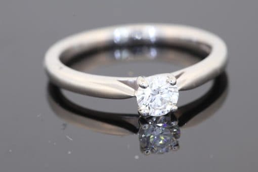A beautifully understated diamond ring, combining exceptional diamond quality with the enduring elegance of platinum. Accompanied by a GIA certificate, the diamond offers outstanding credentials, making this a refined choice for an engagement ring or a treasured addition to a fine jewellery collection.